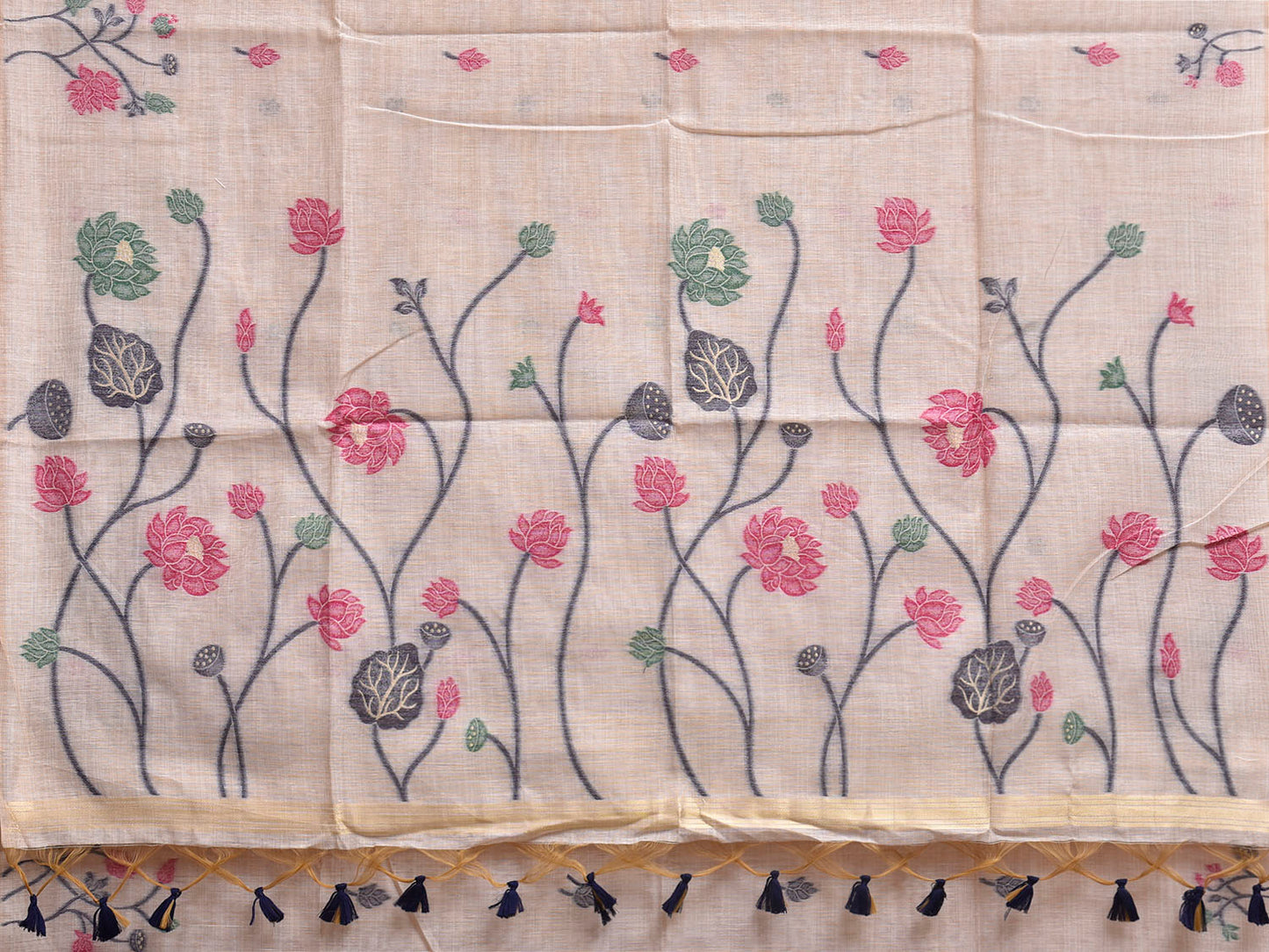 Off White Dhakai Jamdani Cotton Viscose Saree with Floral Border and Pallu Design dj0288