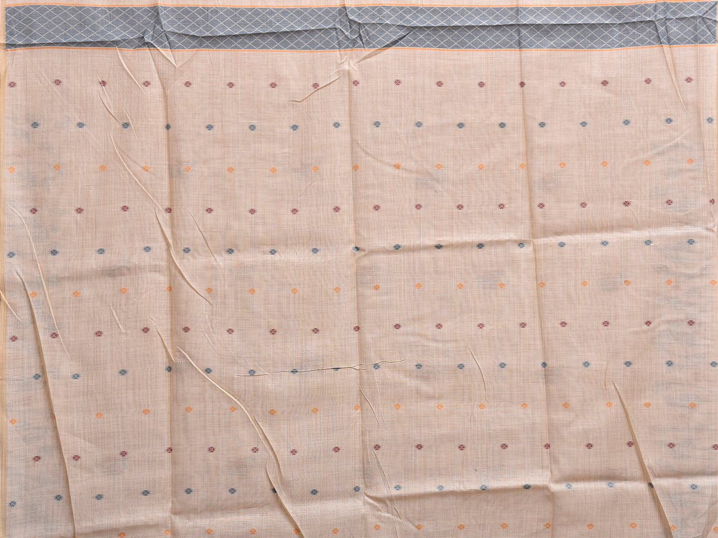 Light Cream Dhakai Jamdani Cotton Viscose Saree with Deers Pallu and Border Design dj0289