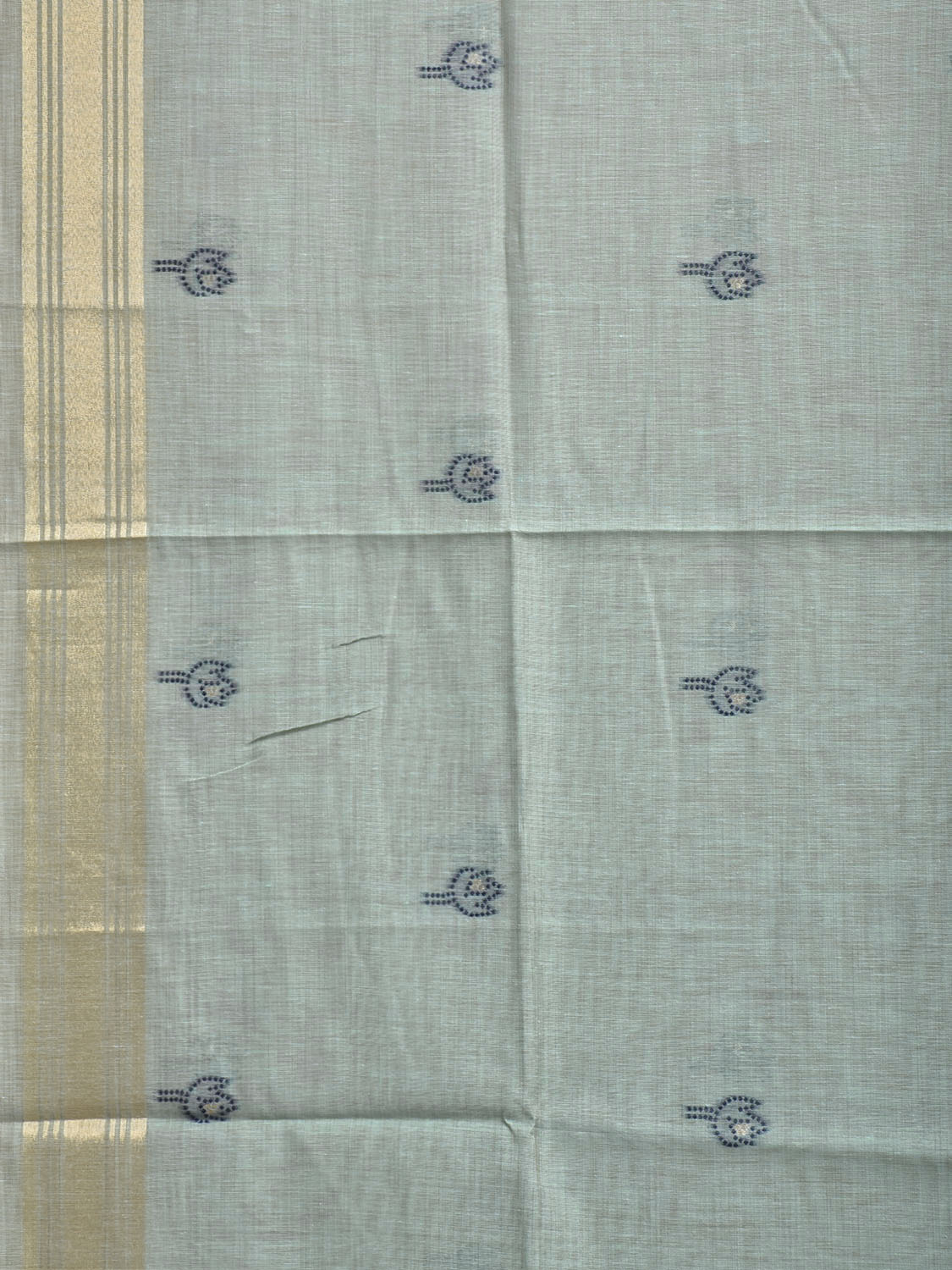 Sea Blue Dhakai Jamdani Cotton Viscose Saree with Floral Pallu Design dj0299