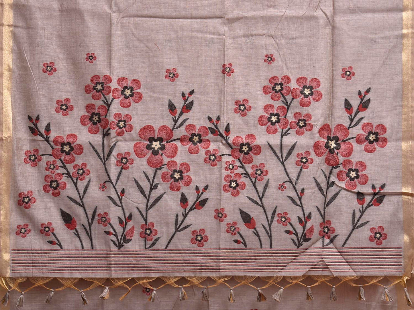 Light Grey Dhakai Jamdani Cotton Viscose Saree with Floral Pallu and Buta Design dj0303