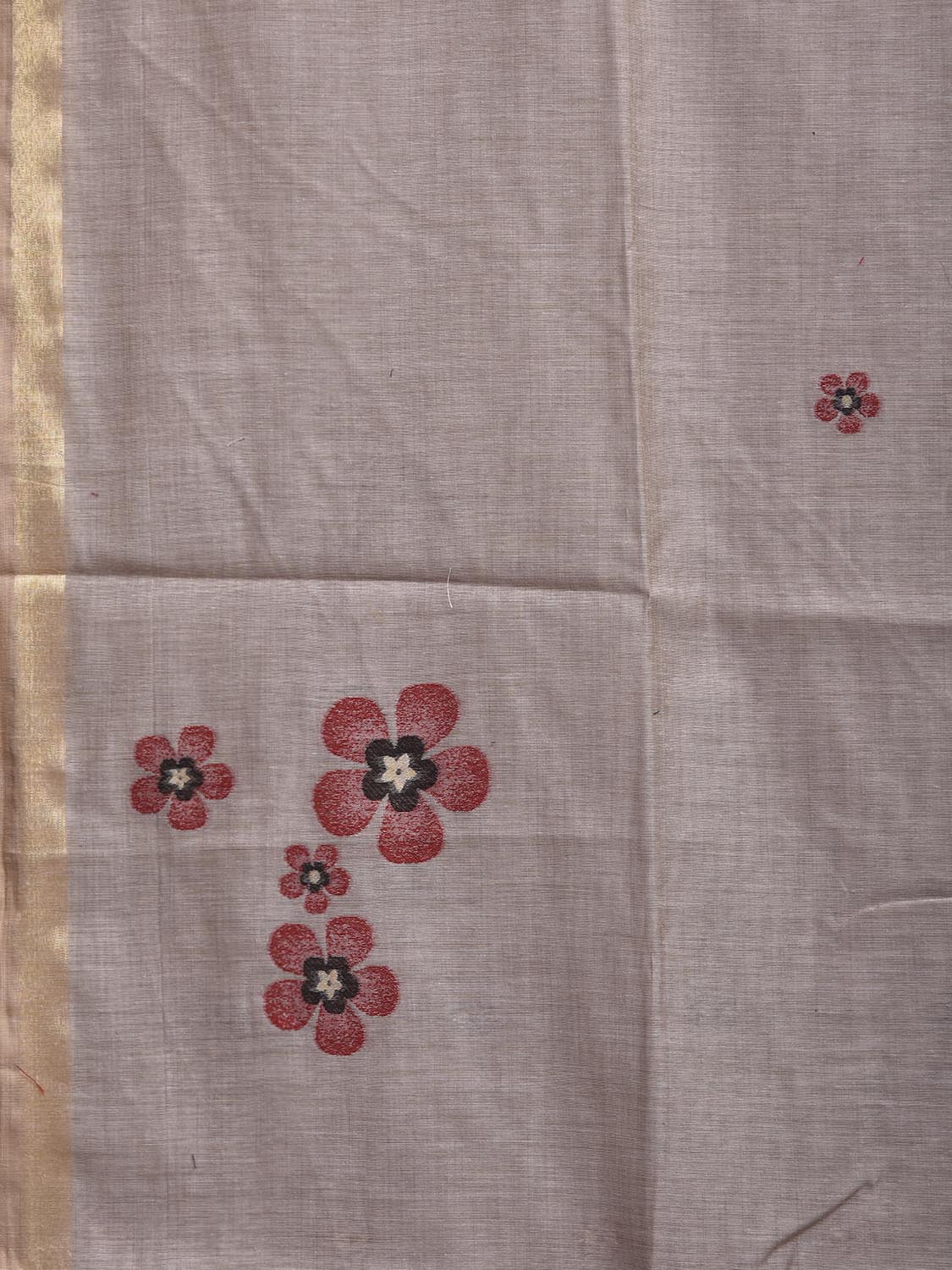Light Grey Dhakai Jamdani Cotton Viscose Saree with Floral Pallu and Buta Design dj0303