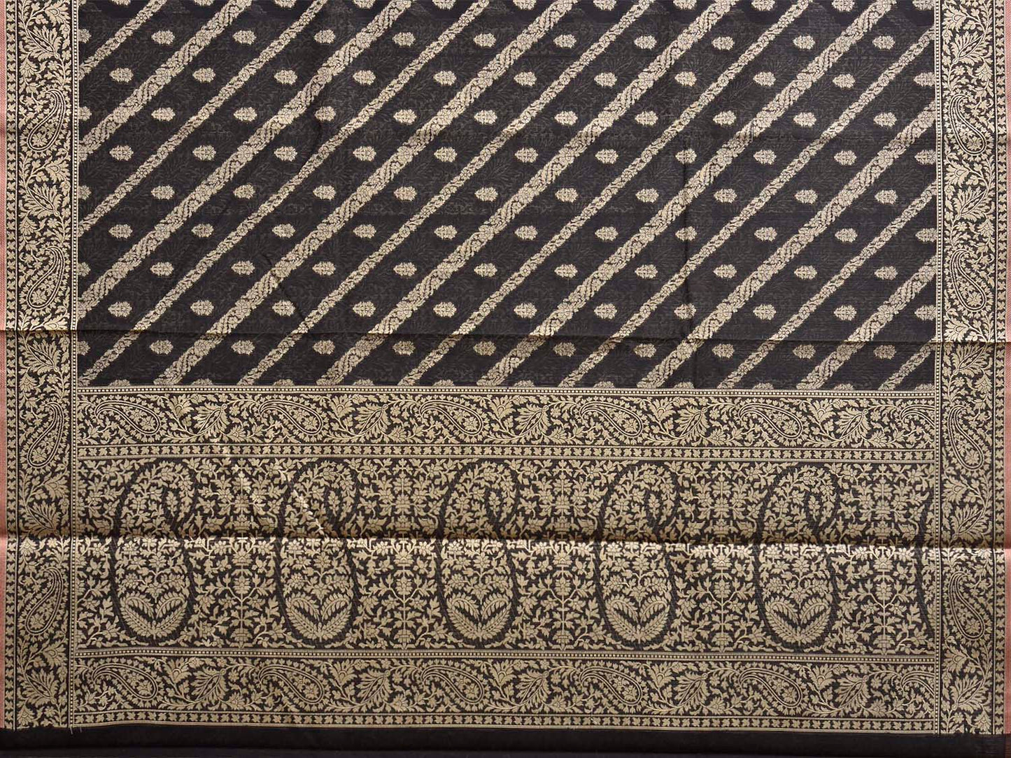 Black Dhakai Jamdani Cotton Viscose Saree with Diagonal and Pasley Border-Pallu Design dj0318