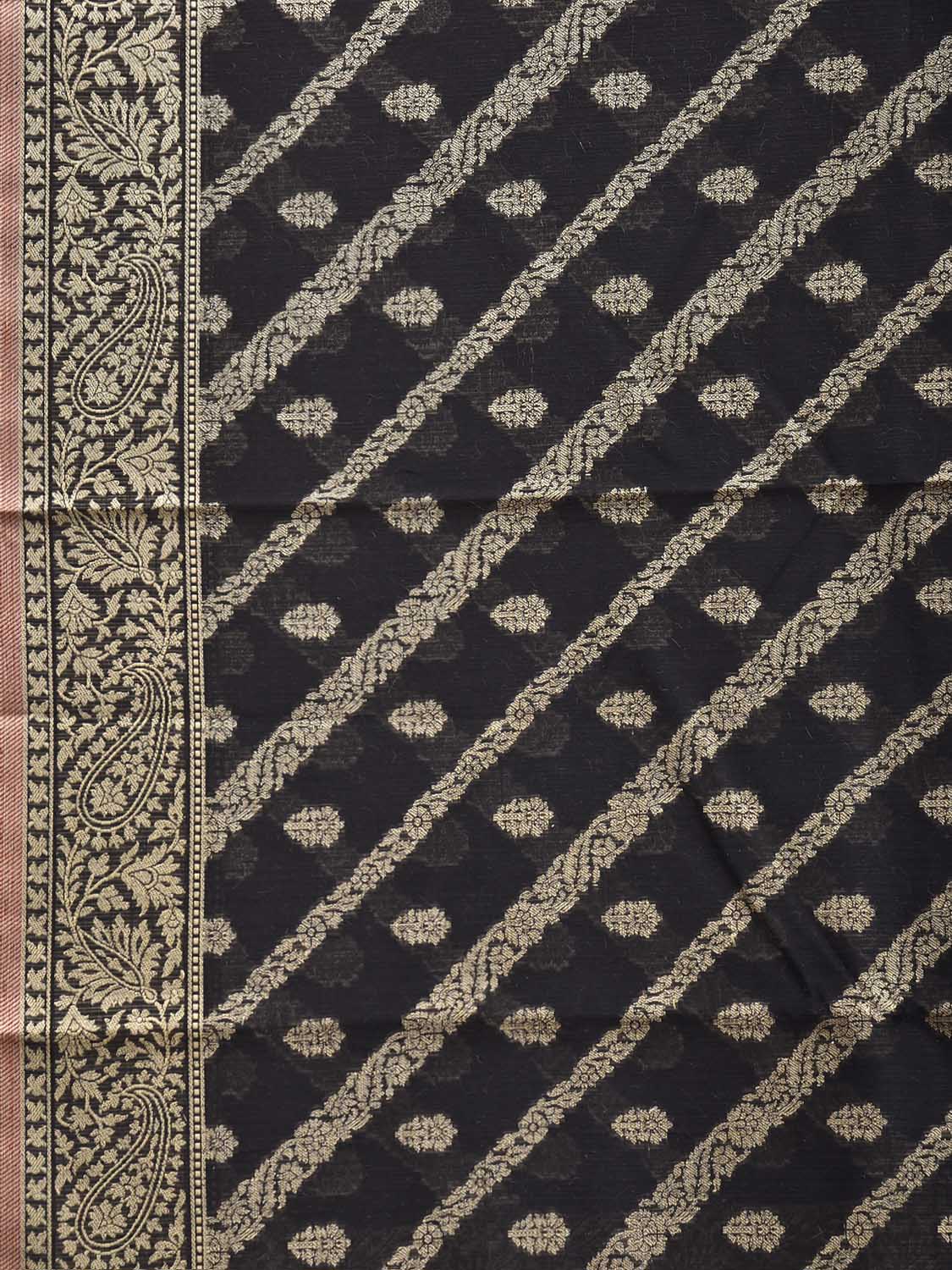 Black Dhakai Jamdani Cotton Viscose Saree with Diagonal and Pasley Border-Pallu Design dj0318