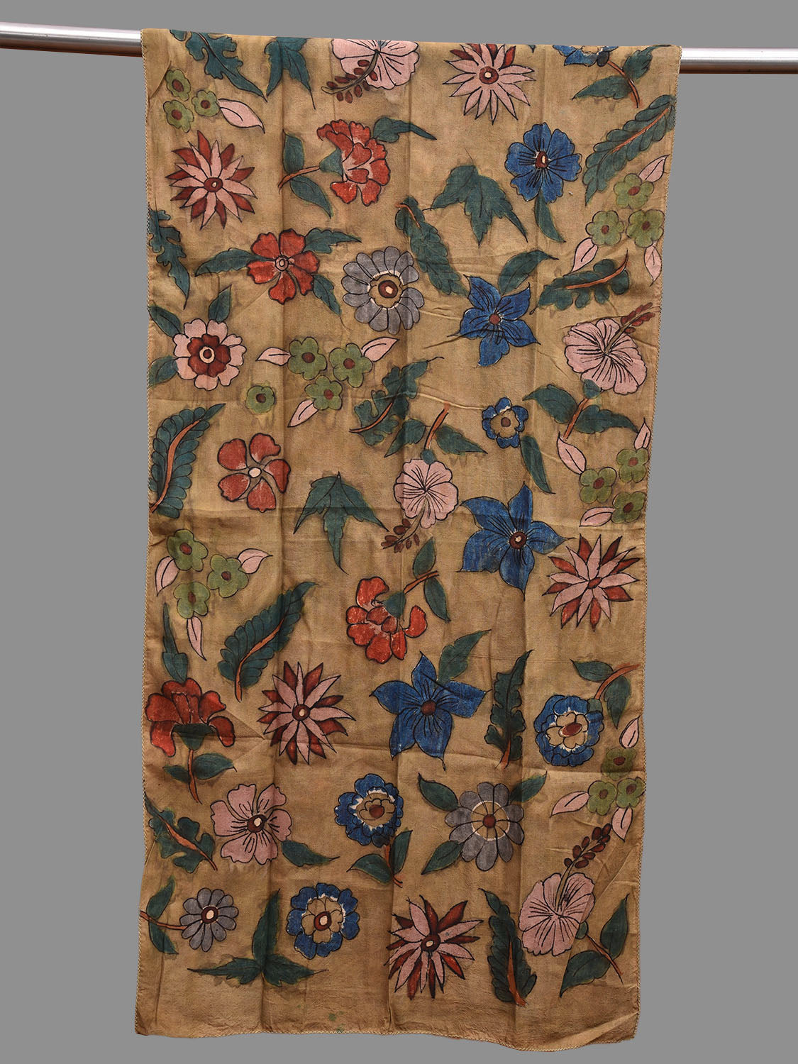 Light Green Kalamkari Hand Painted Sico Stole with Floral Design ds3684