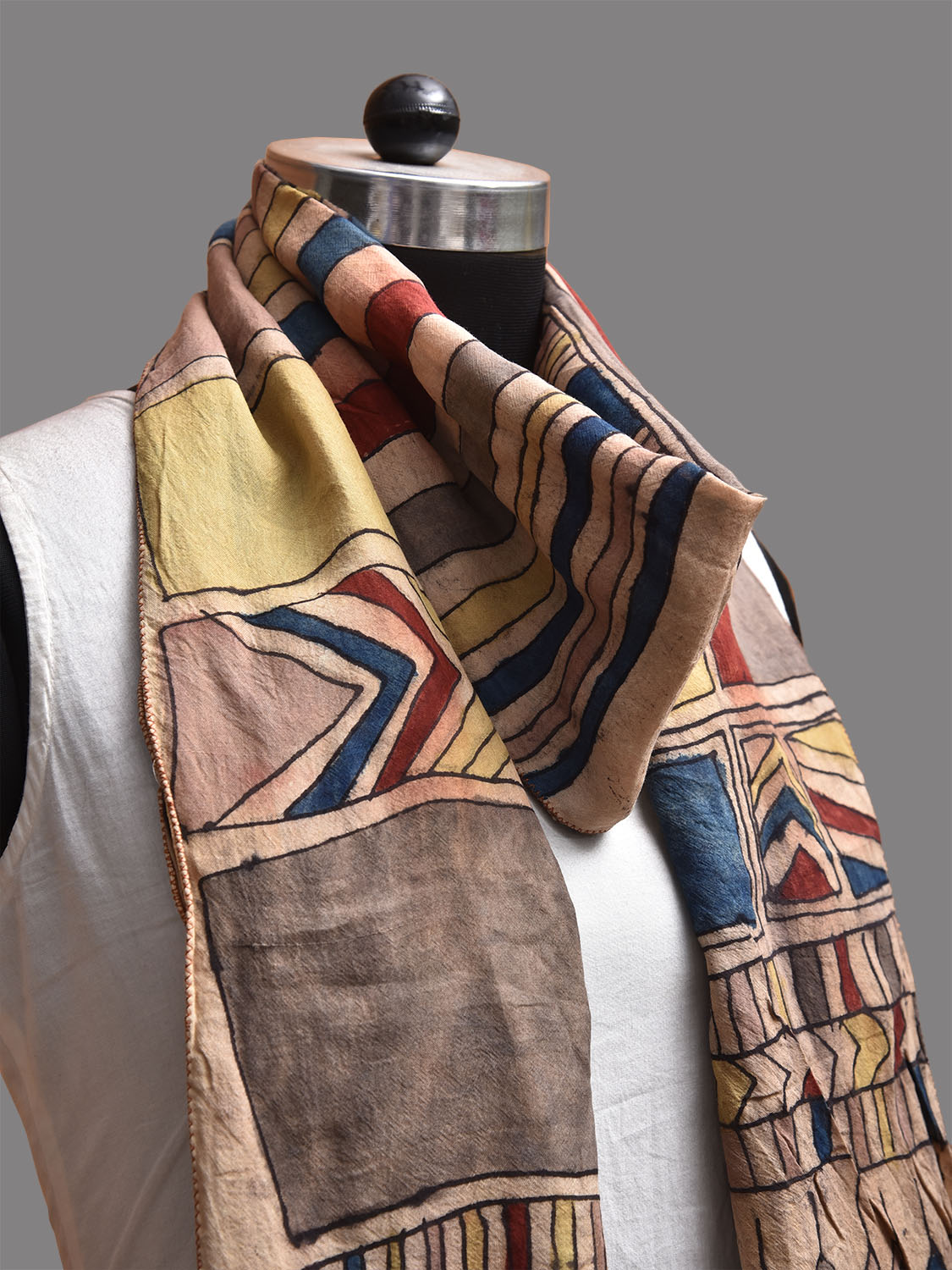 Multicolor Kalamkari Hand Painted Sico Stole with Geometric Design ds3771