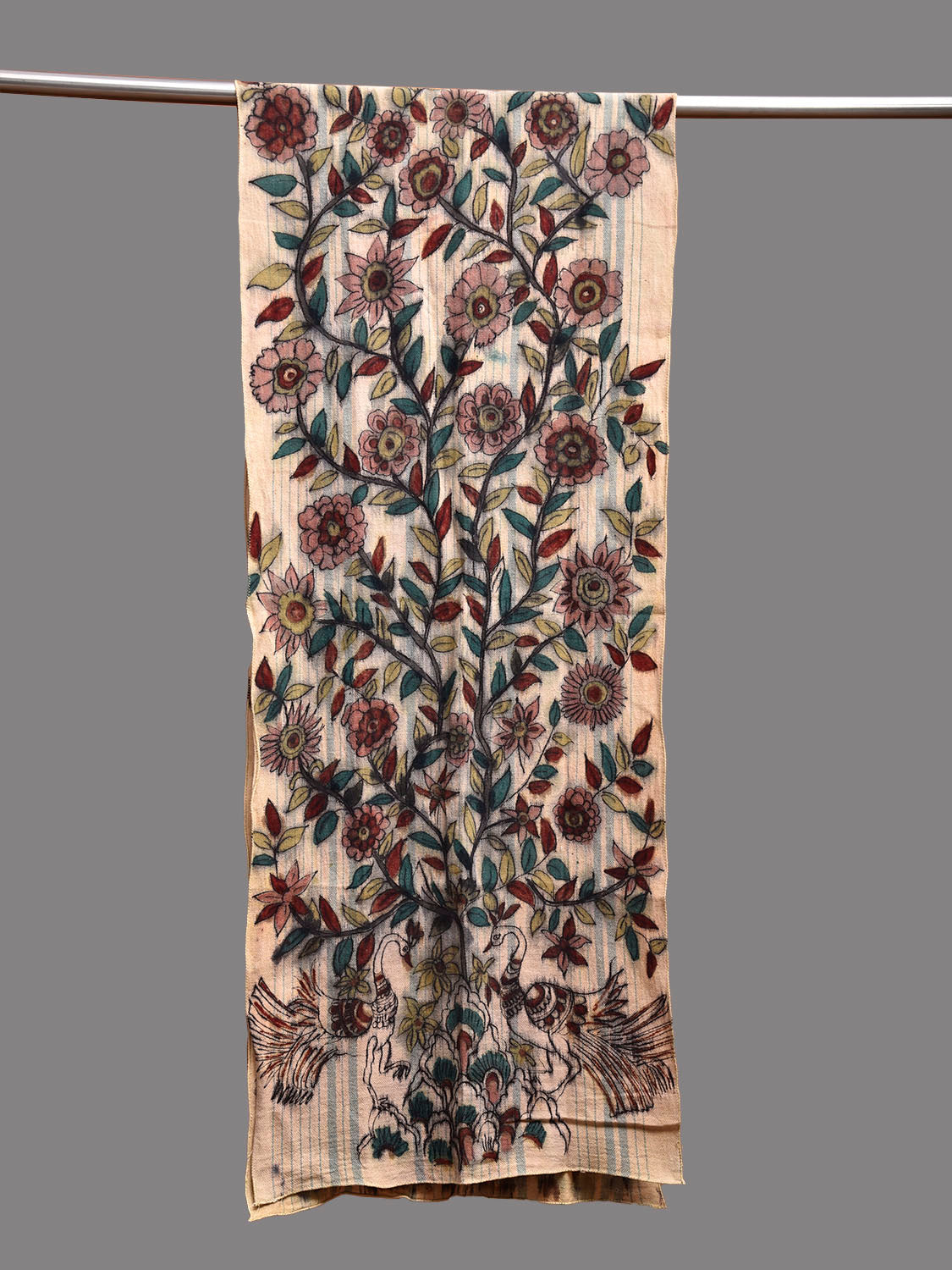 Cream Kalamkari Hand Painted Woolen Stole with Floral Design ds3785