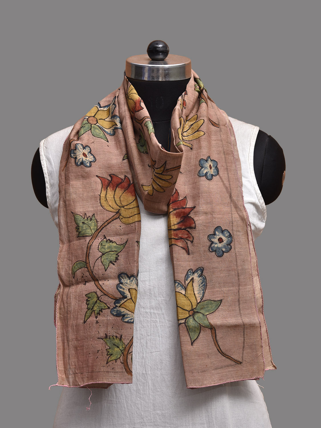 Peach Kalamkari Hand Painted Sico Stole with Lotus Flowers Design ds3807