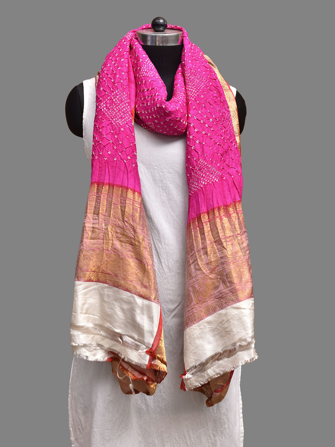 Pink and Red Bandhani Kanchipuram Silk Dupatta with Border Design ds3847