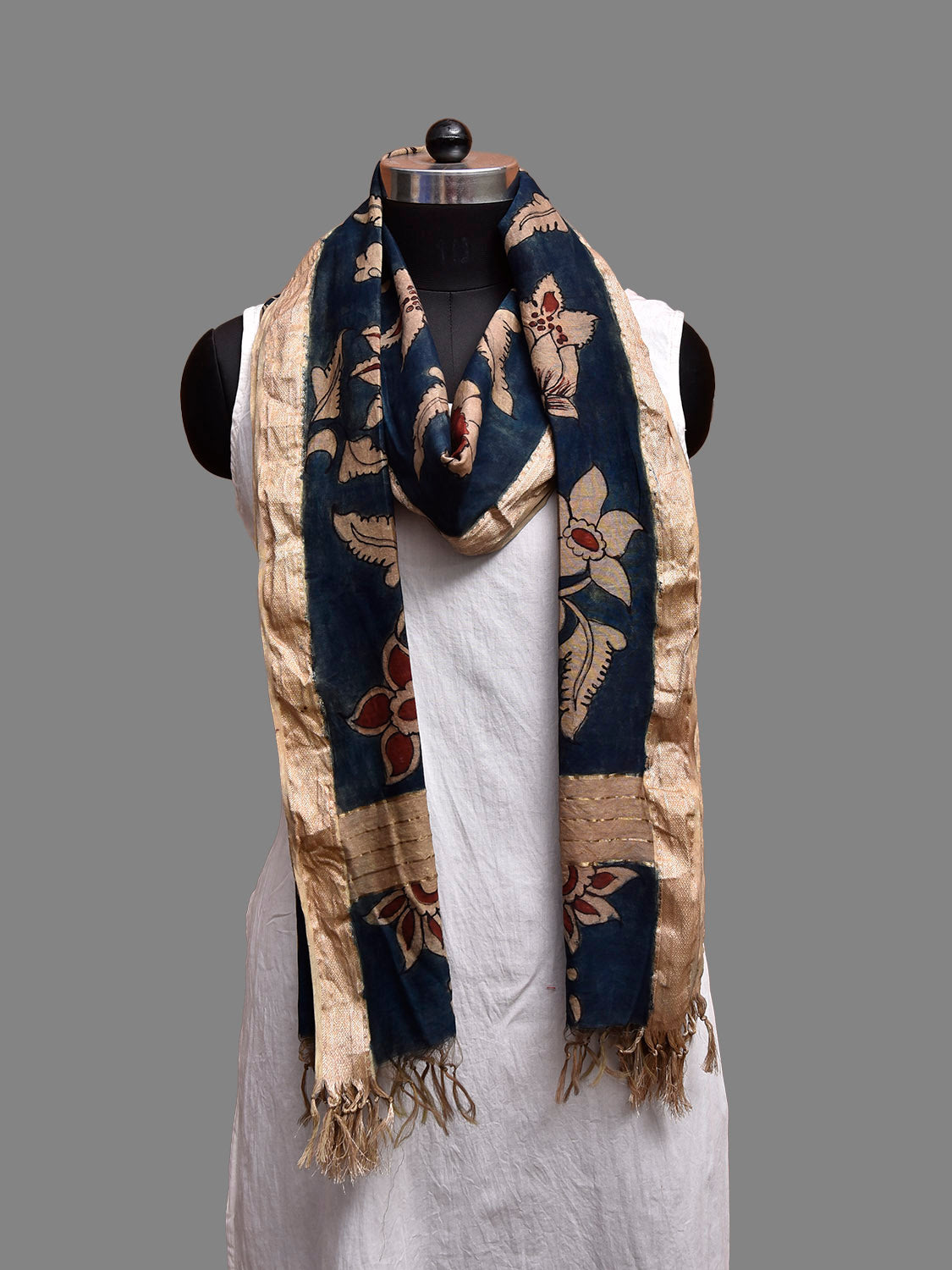 Navy Kalamkari Hand Painted Sico Dupatta with Floral Design ds3853