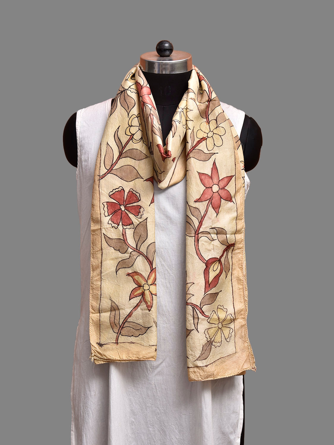 Cream Kalamkari Hand Painted Sico Stole with Floral Design ds3883