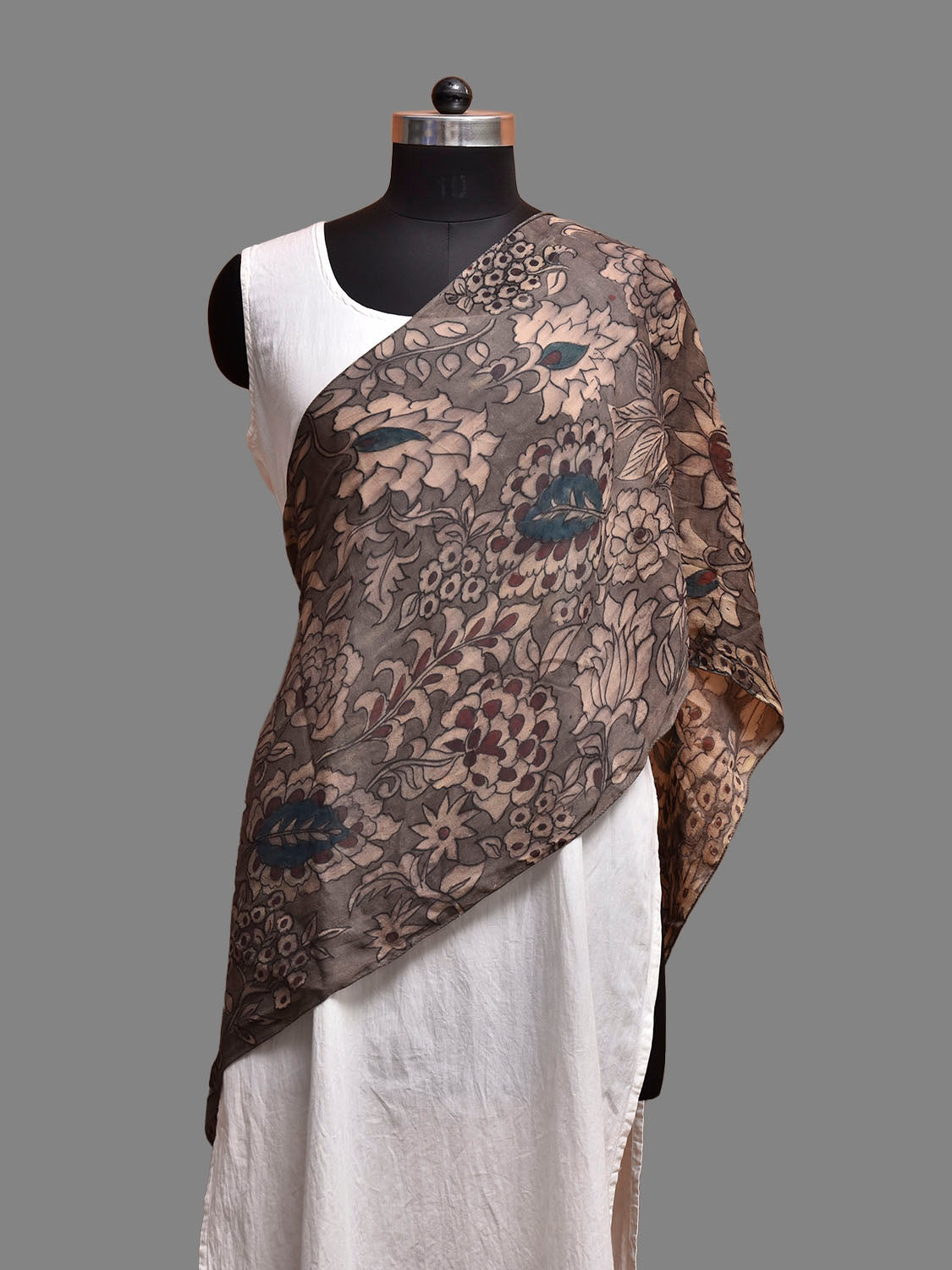 Grey Kalamkari Hand Painted Crepe Stole with Floral Design ds3884
