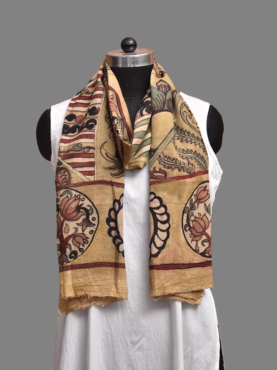 Light Yellow Kalamkari Hand Painted Sico Stole with Floral and Geometric Design ds3885