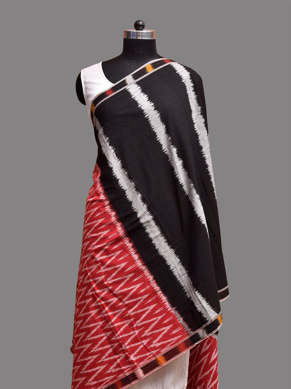 Black and Red Pochampally Ikat Cotton Handloom Dupatta with Strips and Zig-Zag Design ds3911