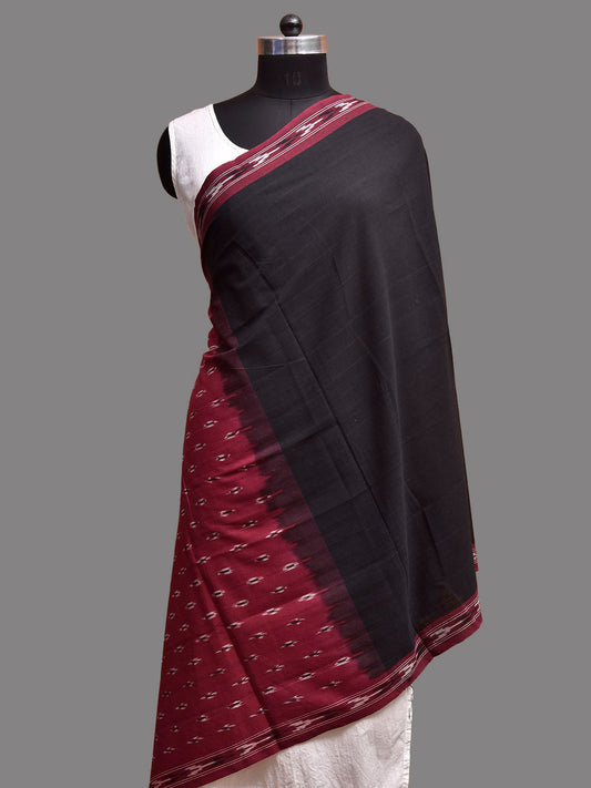 Black and Maroon Pochampally Ikat Cotton Handloom Dupatta with Buta Pallu Design ds3915