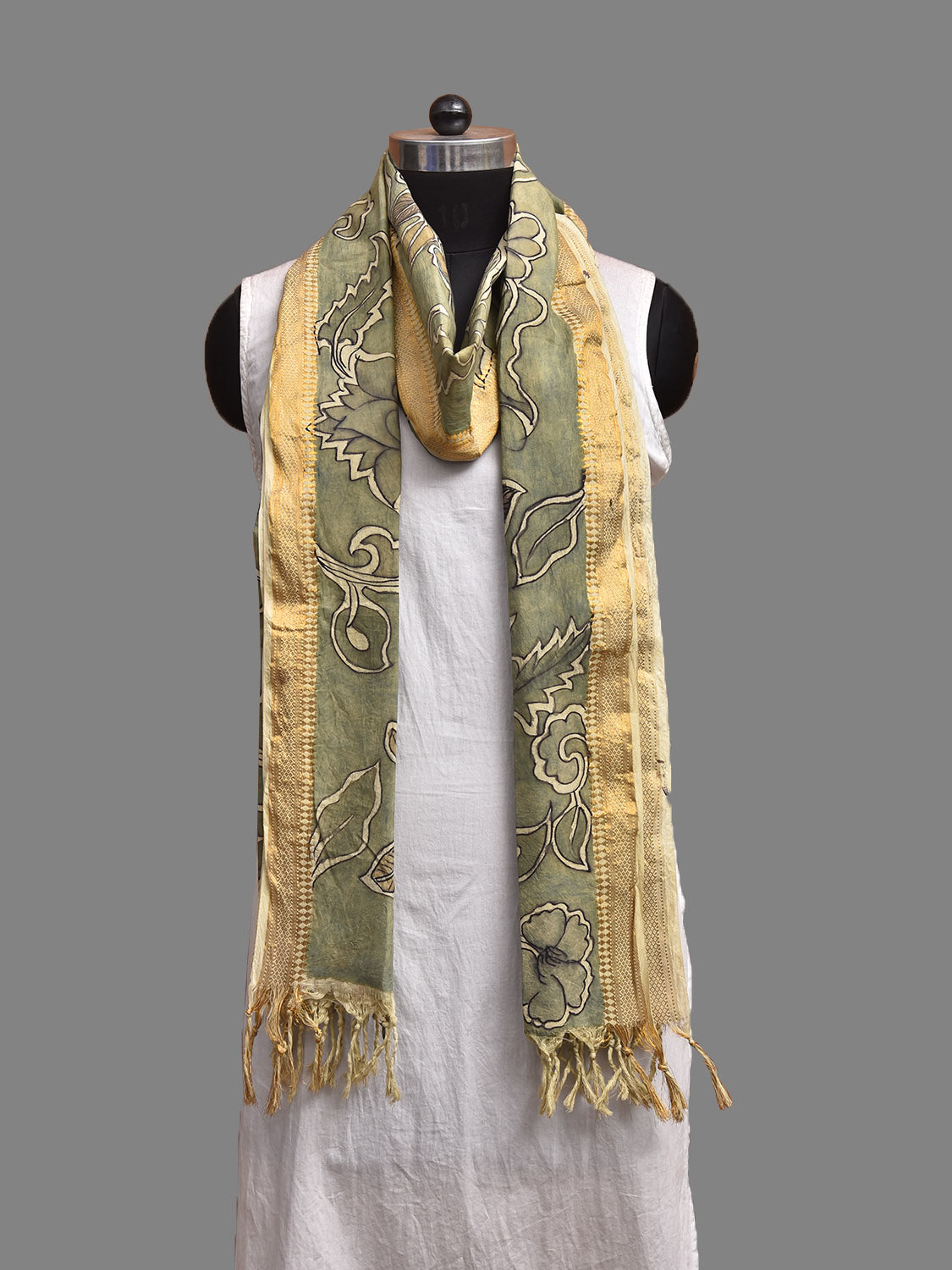 Light Green Kalamkari Hand Painted Mangalgiri Sico Dupatta with Floral Design ds3946