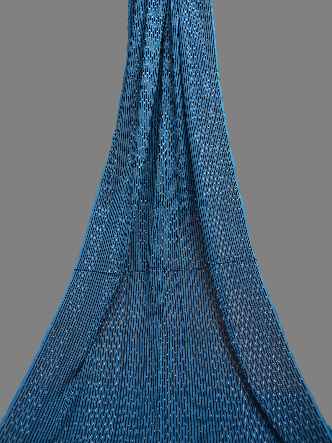 Blue and Black Pochampally Ikat Cotton Handloom 2.5mts Fabric with Strips Design f0267