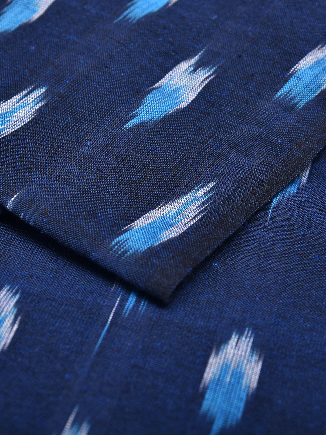 Dark Blue and Blue Pochampally Ikat Cotton Handloom 2.5mts Fabric with Body Buta Design f0269