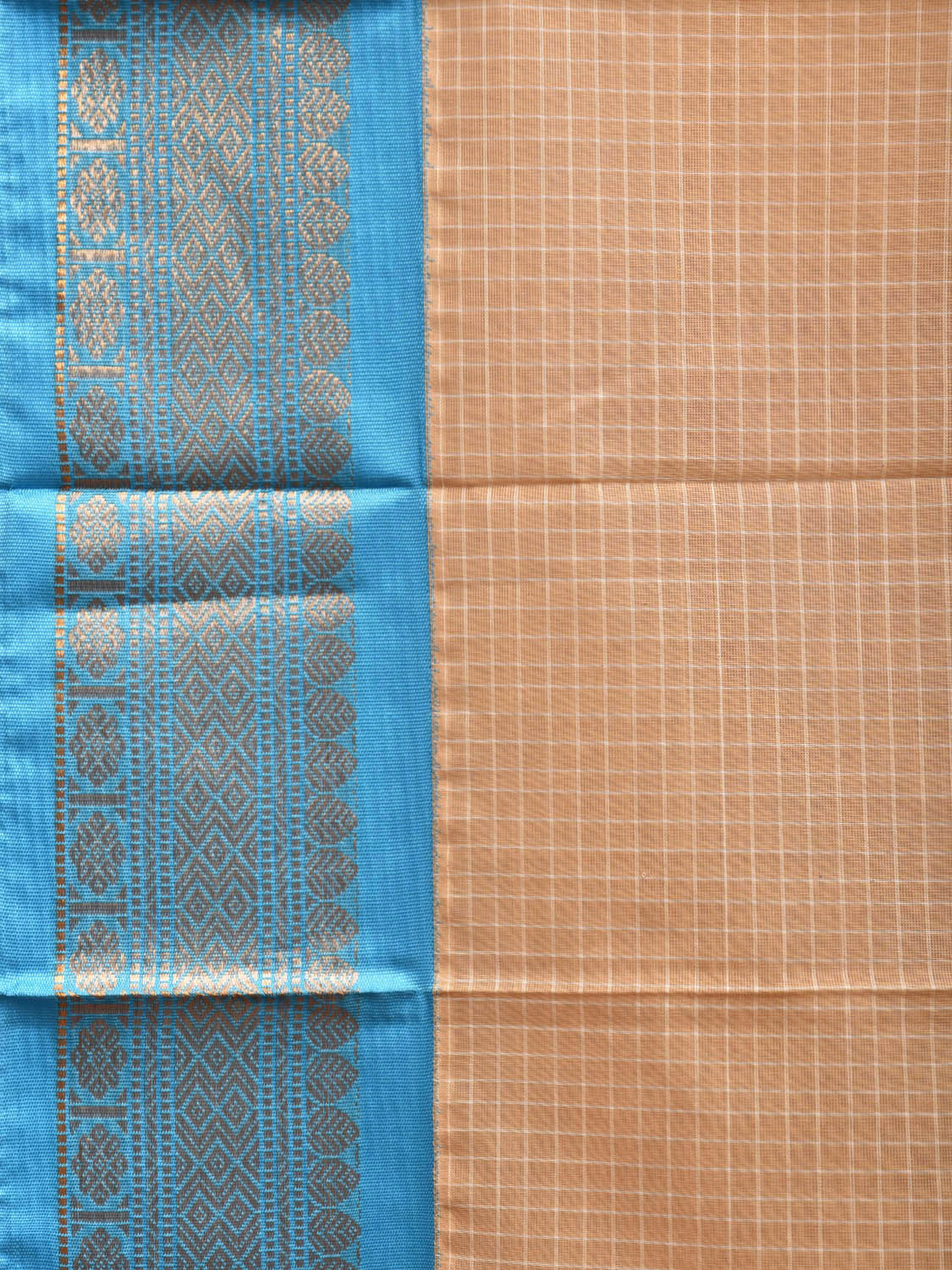Cream and Blue Gadwal Cotton Saree with Checks Body and Pallu Design No Blouse g0390