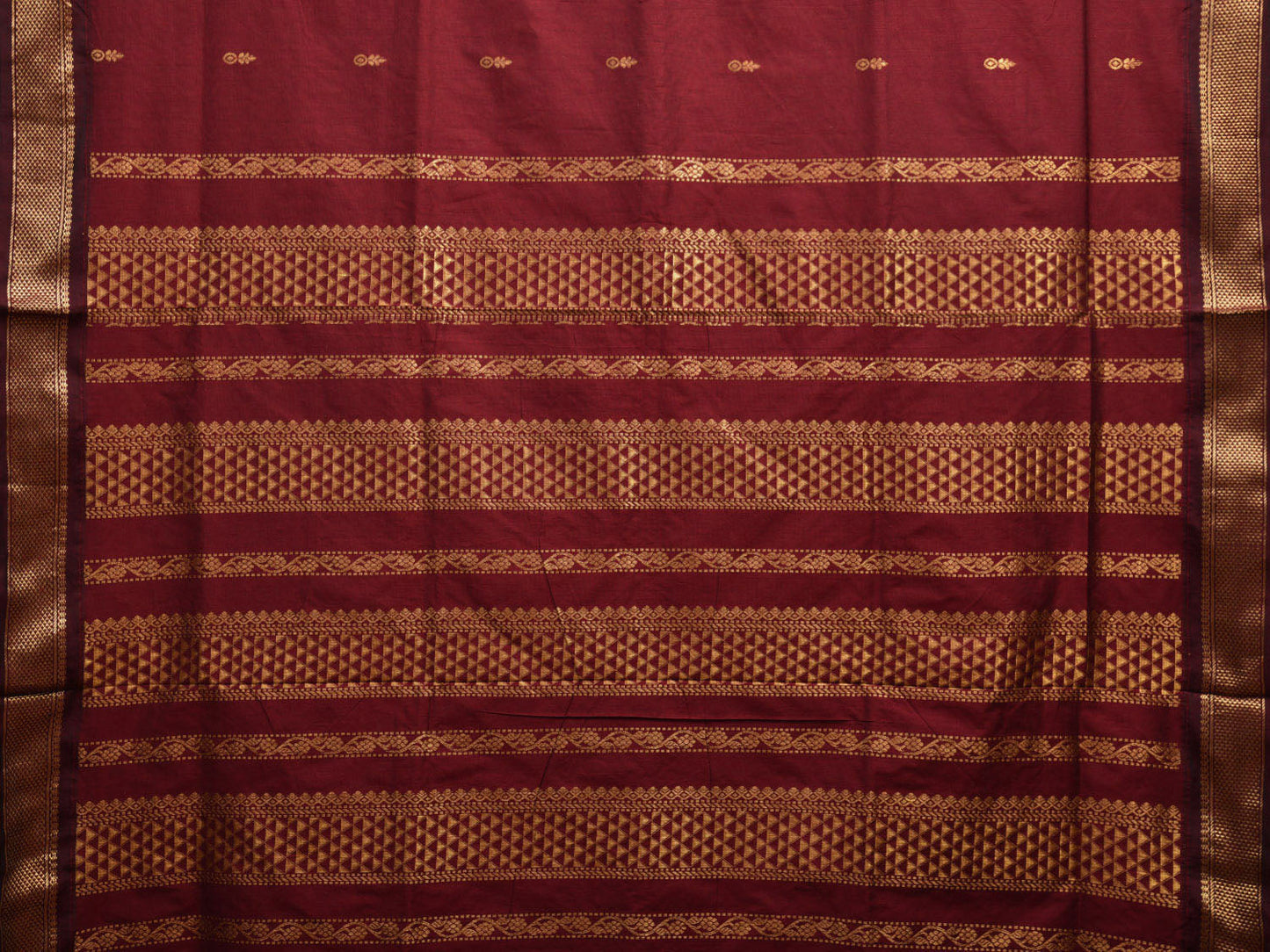 Maroon Gadwal Cotton Saree with Body Buta and Pallu Design g0407