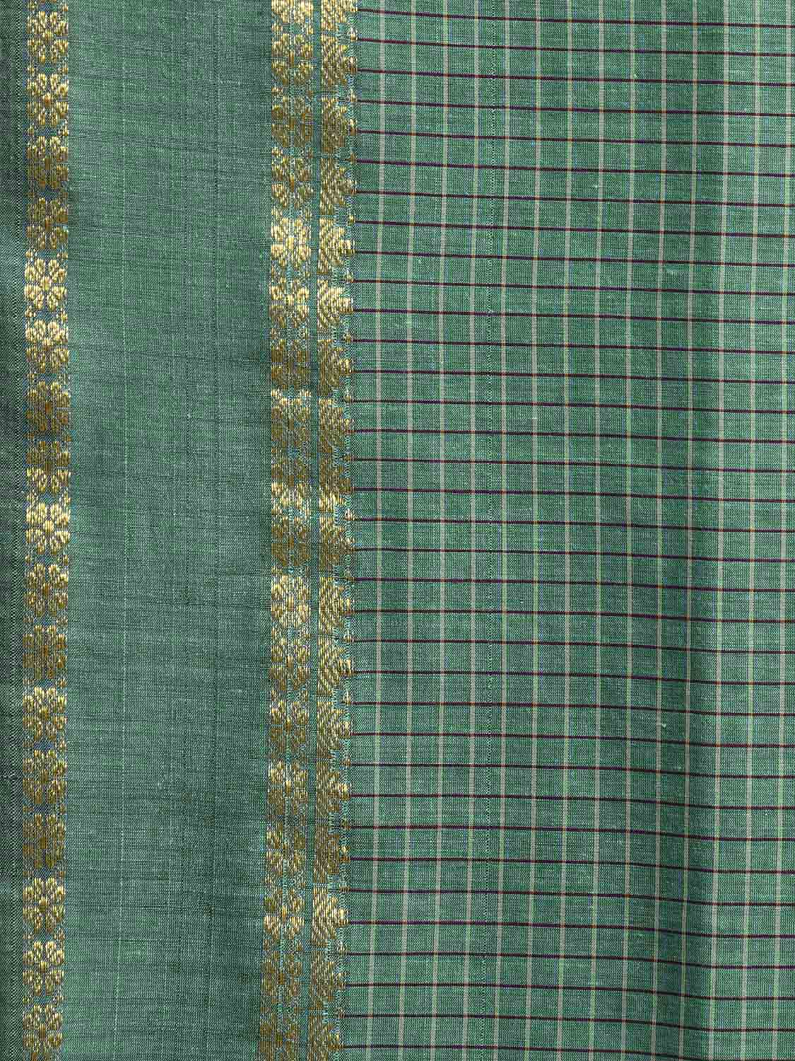 Green Gadwal Cotton Viscose Saree with Checks and Border Design g0504