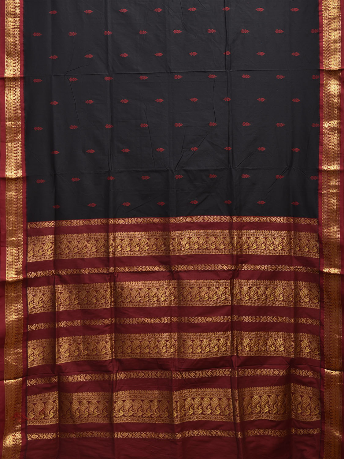 Black and Maroon Gadwal Cotton Viscose Saree with Border and Pallu Design g0544