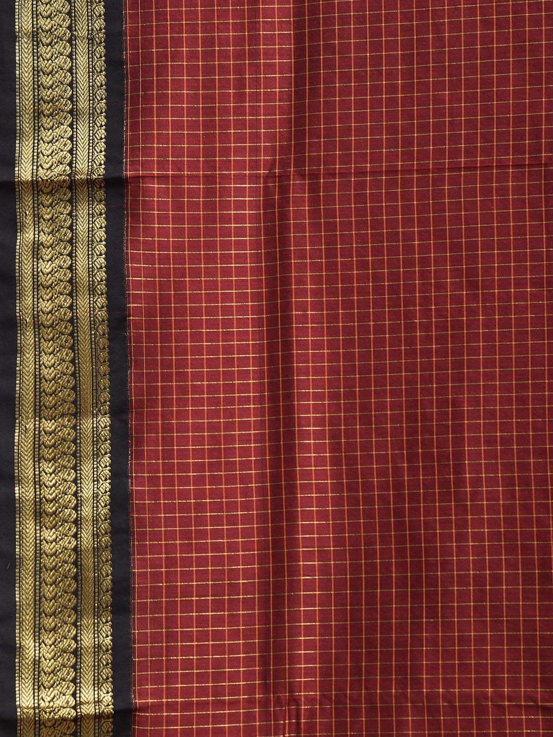 Red and Black Gadwal Cotton Viscose Saree with Checks and Pallu Design g0548