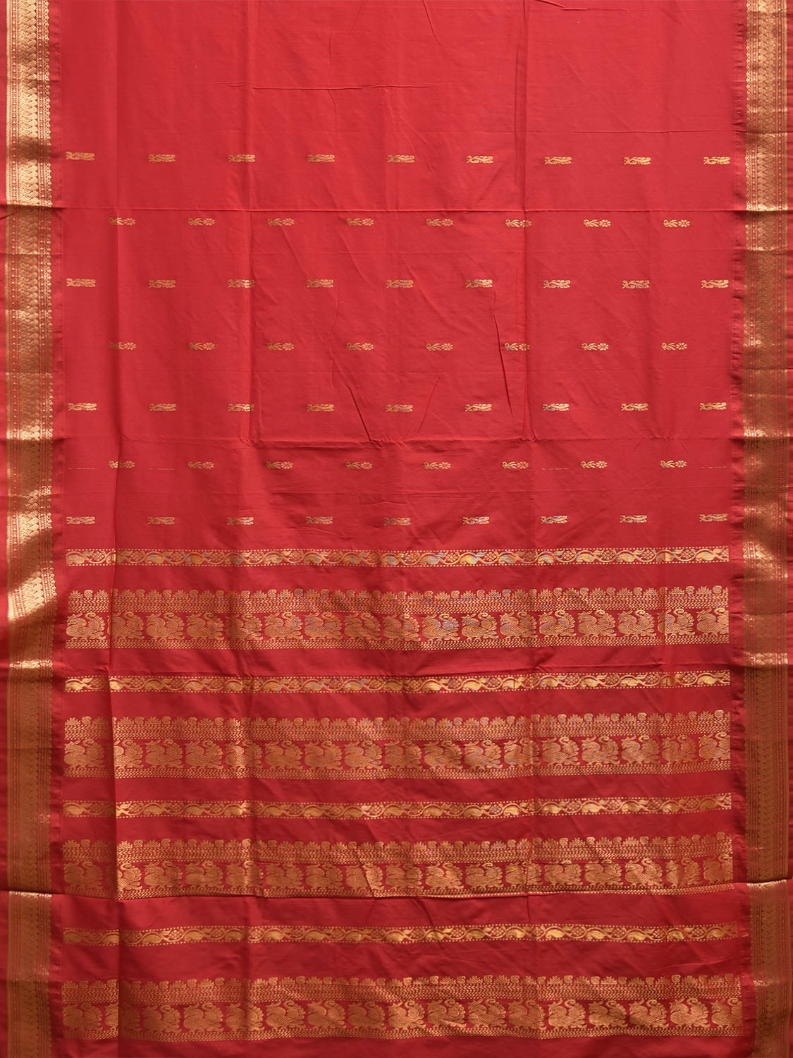 Red Gadwal Cotton Viscose Saree with Small Buta and Pallu Design g0561