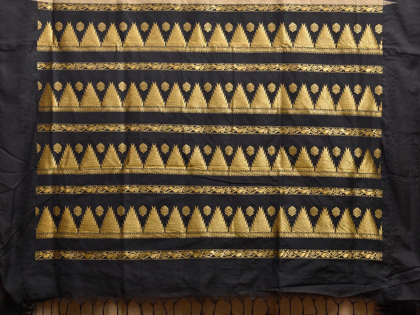 Cream and Black Gadwal Cotton Viscose Saree with Temple Border Design g0585