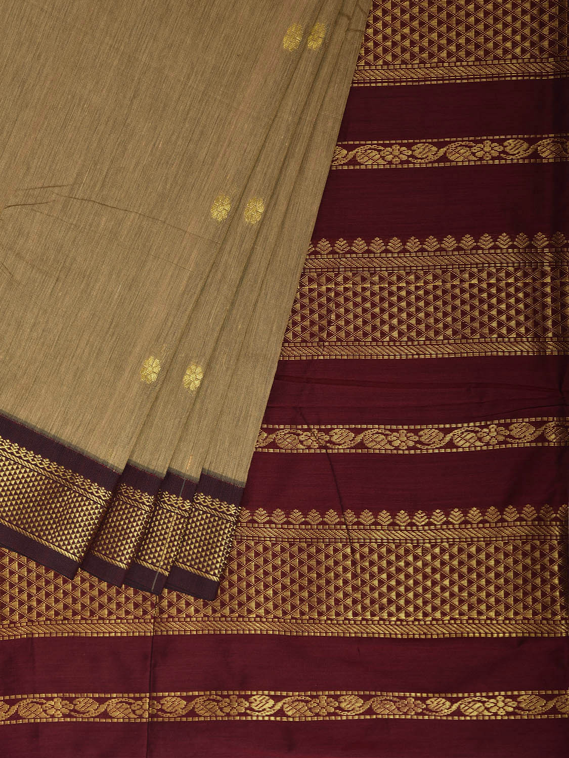 Cream and Maroon Gadwal Cotton Viscose Saree with Pallu Design g0635