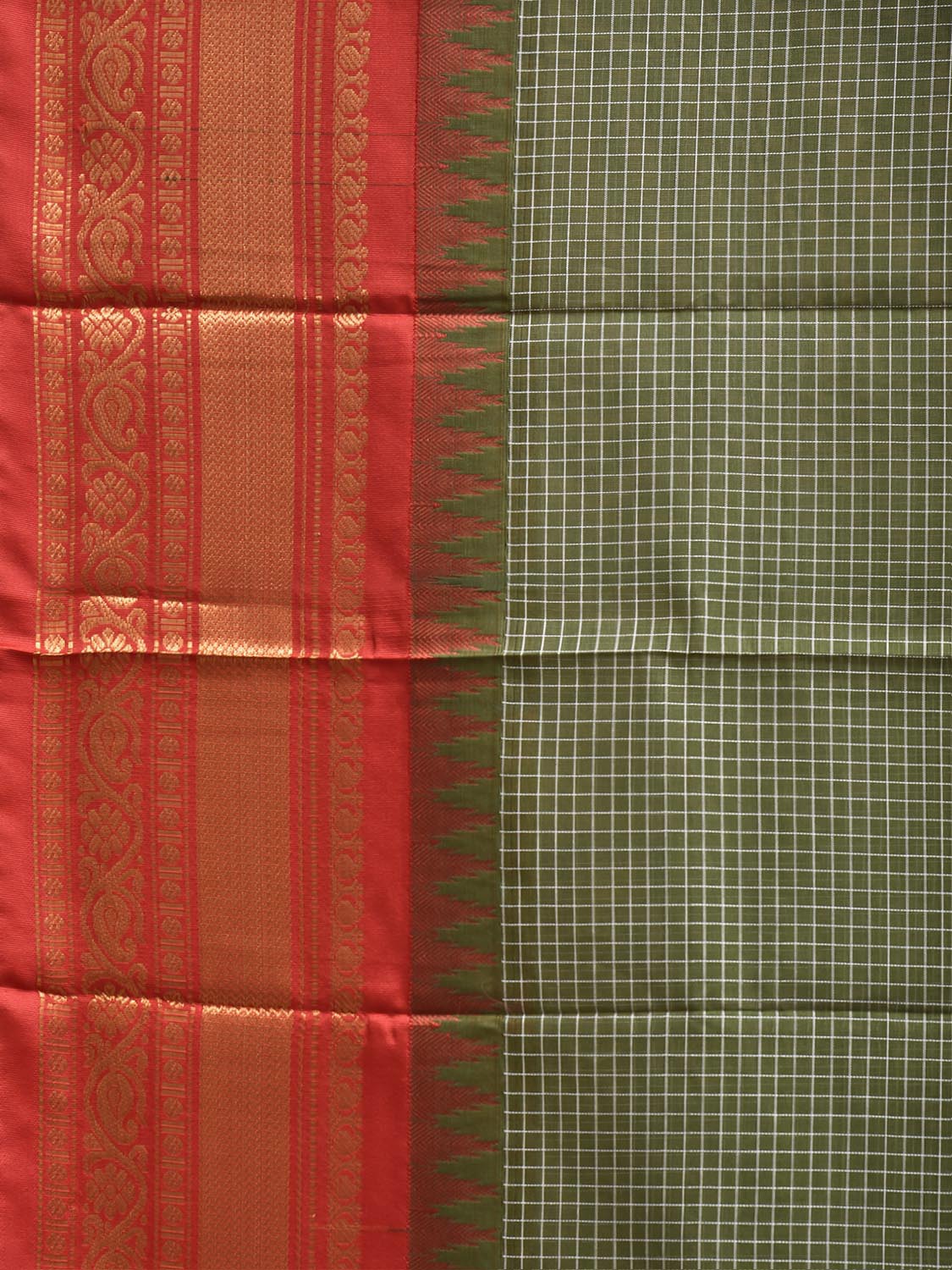 Green and Red Gadwal Body Cotton Viscose Pallu Saree with Checks and Border-Pallu Design No Blouse g0639