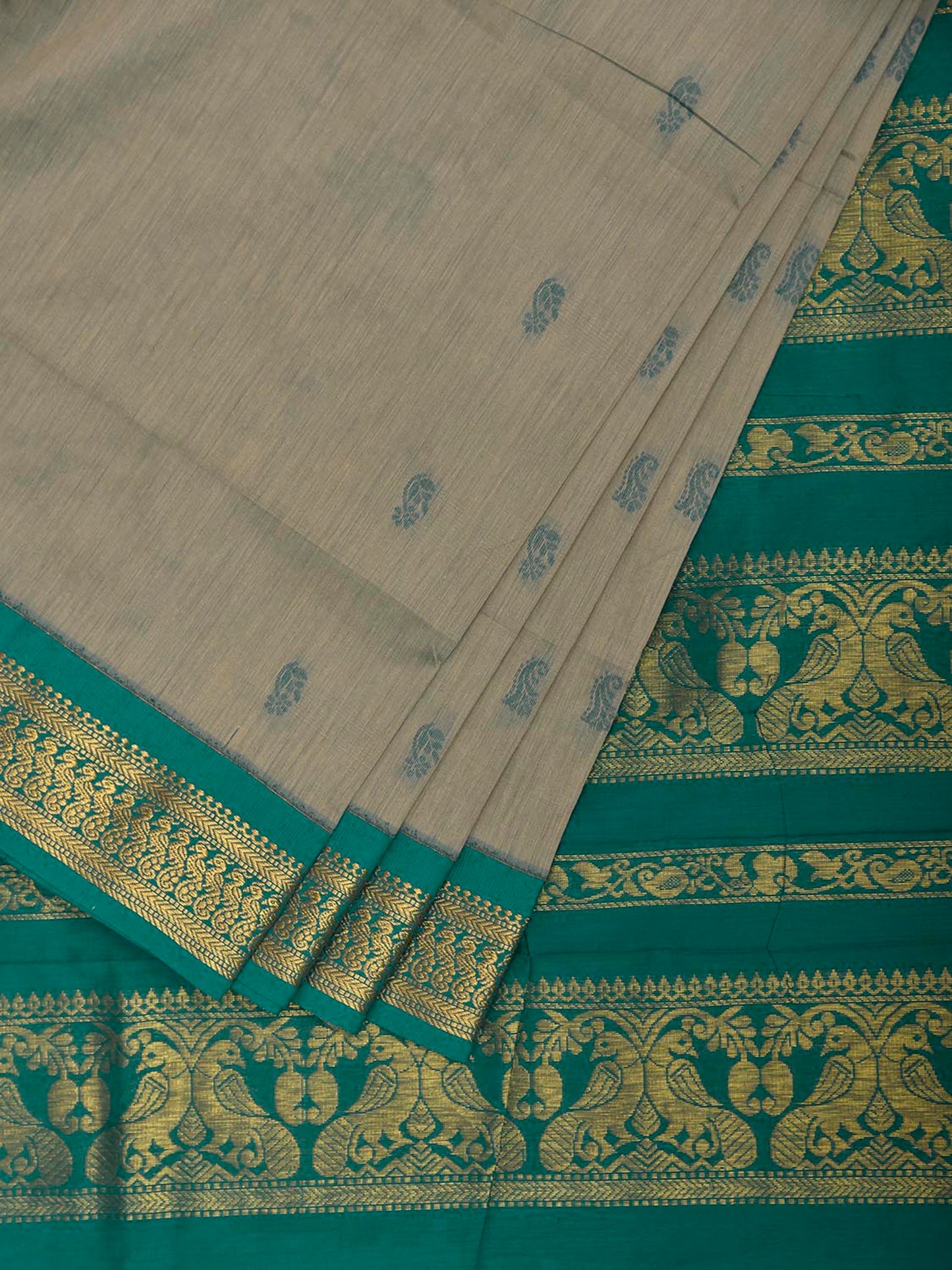 Light Grey and Turquoise Gadwal Cotton Viscose Saree with Pallu Design g0649