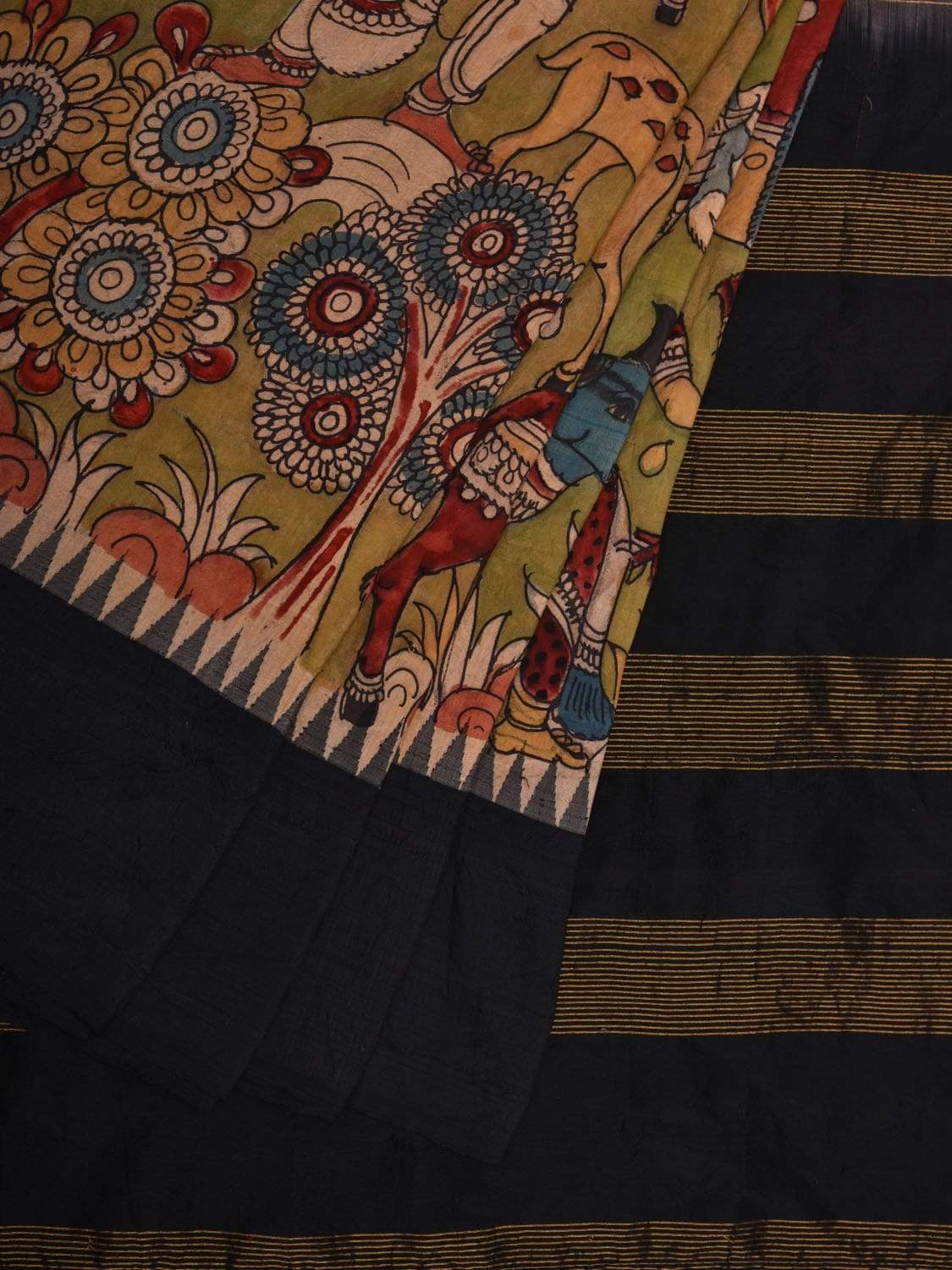 Green and Black Kalamkari Hand Painted Gadwal Silk Handloom Saree with Panchatantra Design KL0554