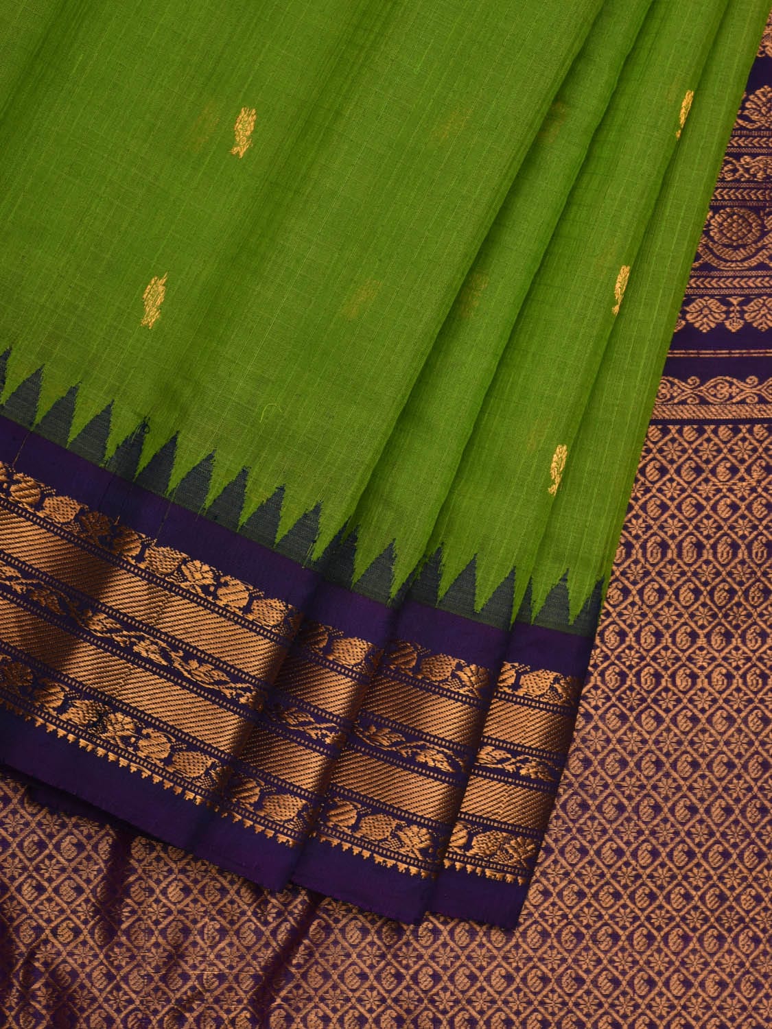 Green and Dark Blue Gadwal Sico Handloom Saree with Mango Pallu Design g0305