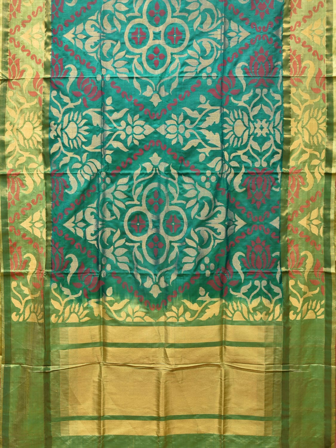 Green and Olive Uppada Silk Handloom Saree with All Over Design u2049