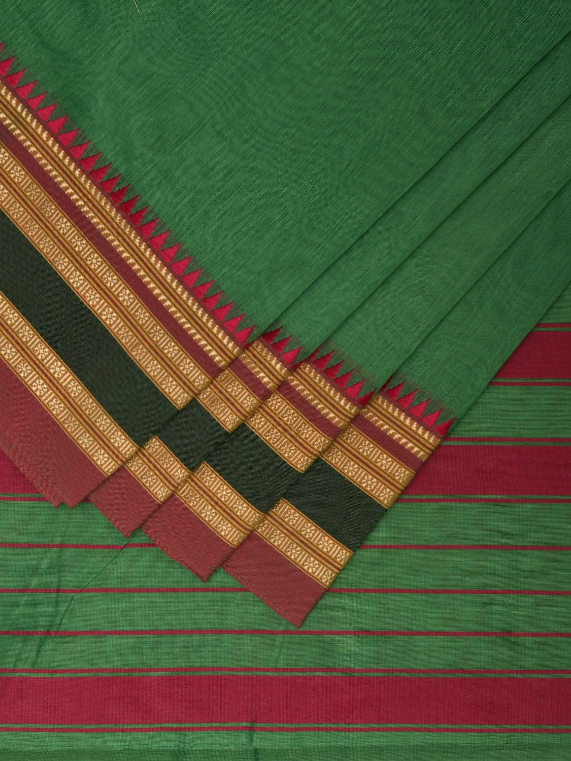 Green and Pink Bamboo Cotton Plain Saree with Strips Pallu Design No Blouse bc0358