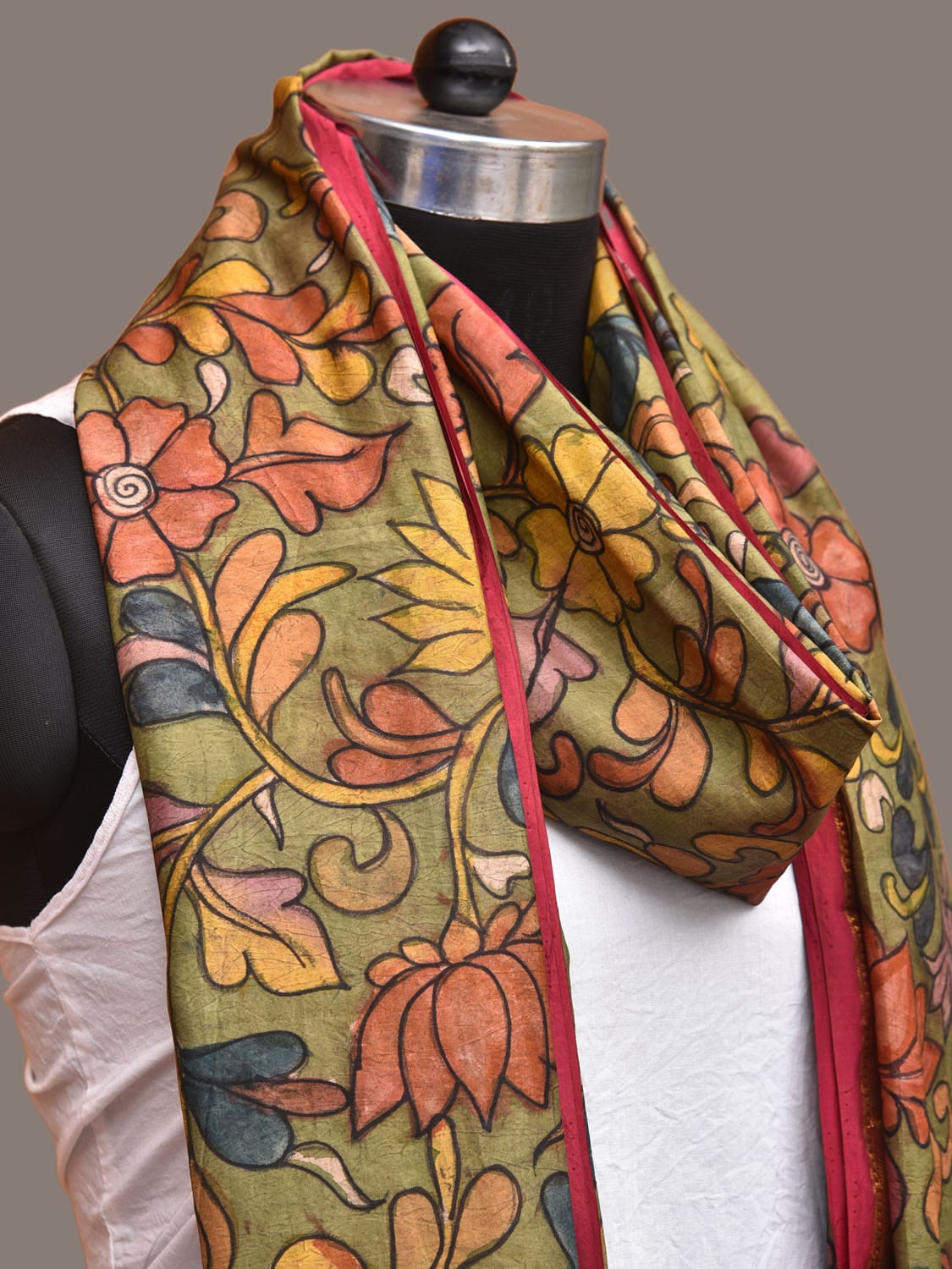 Green and Pink Kalamkari Hand Painted Kanchipuram Silk Handloom Dupatta with Floral and Peacocks Design ds3333