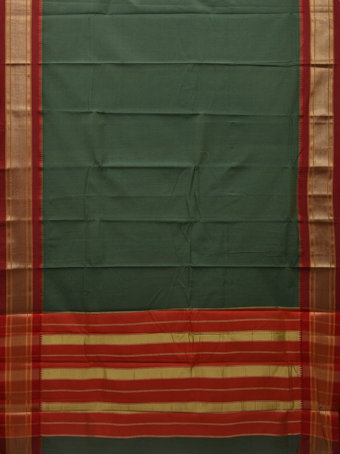 Green and Red Bamboo Cotton Plain Saree with Zari Border Design bc0046