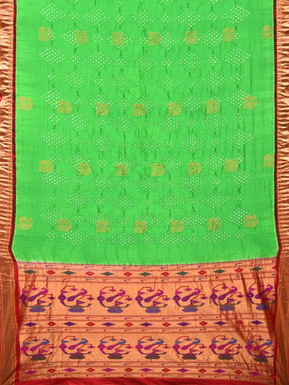 Green and Red Bandhani Paithani Silk Handloom Saree with Buta and Checks Design bn0188