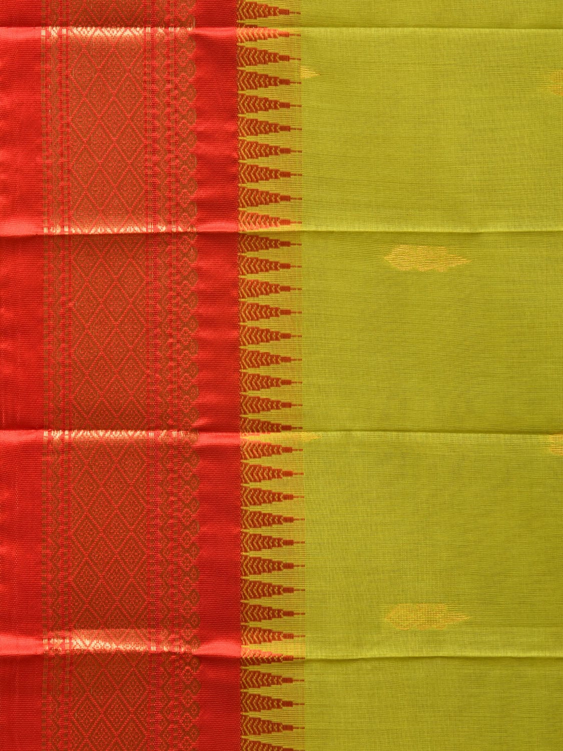 Green and Red Gadwal Cotton Plain Saree with Body Buta and Pallu Design No Blouse g0349