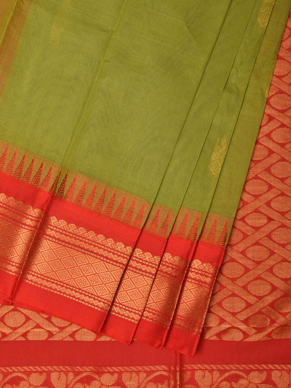 Green and Red Gadwal Cotton Plain Saree with Body Buta and Pallu Design No Blouse g0358