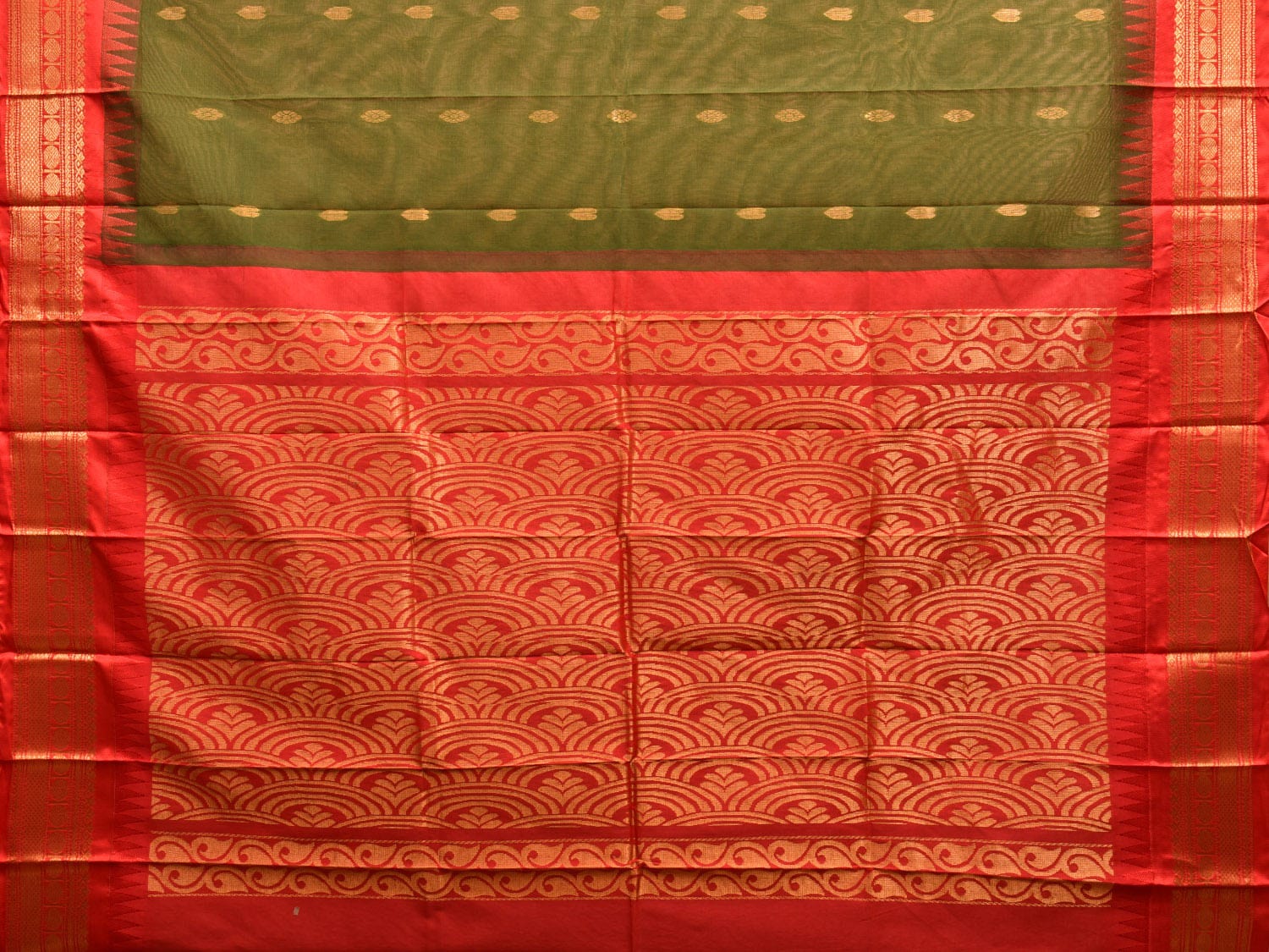 Green and Red Gadwal Cotton Saree with Pallu and Border Design No Blouse g0419