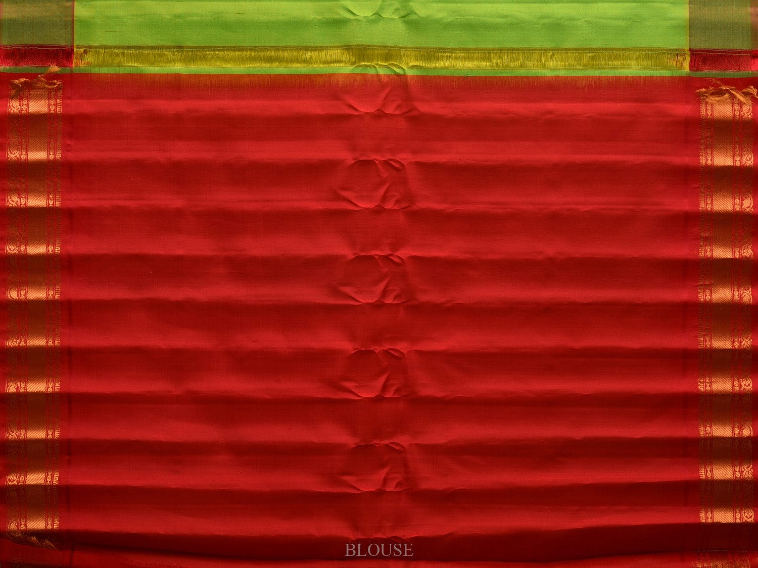 Green and Red Gadwal Silk Handloom Saree with Flower Pallu and Temple Border Design g297