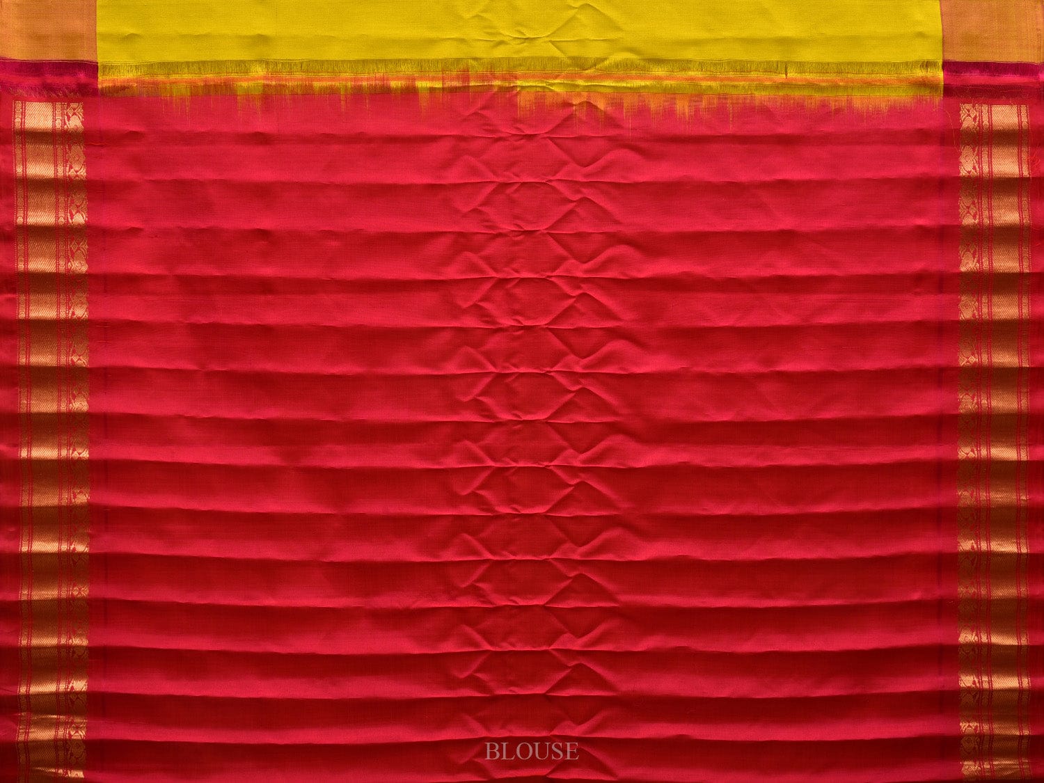 Green and Red Gadwal Silk Handloom Saree with Mango Pallu Design g0300