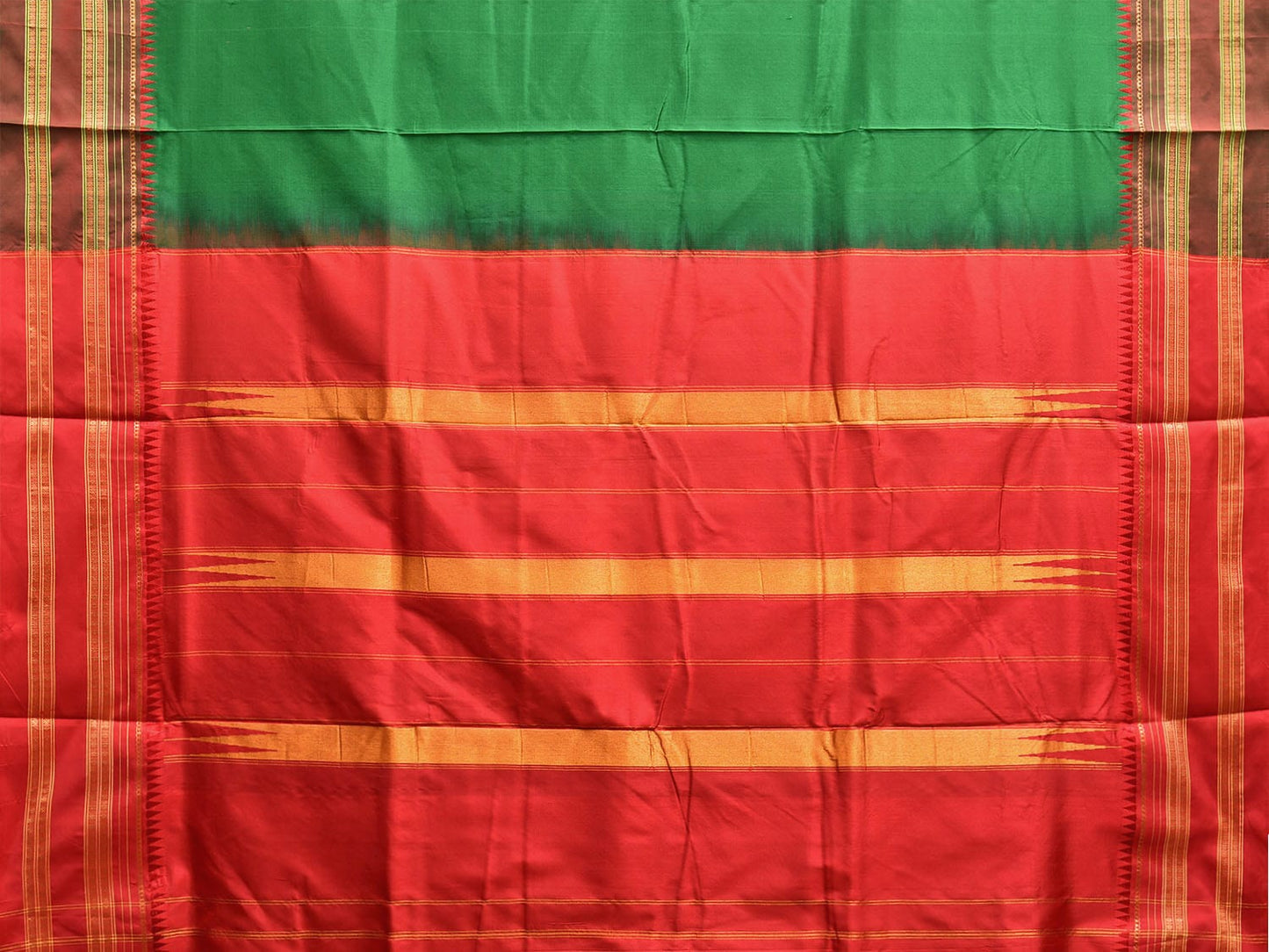 Green and Red Narayanpet Silk Handloom Plain Saree with Contrast Pallu Design No Blouse np1059