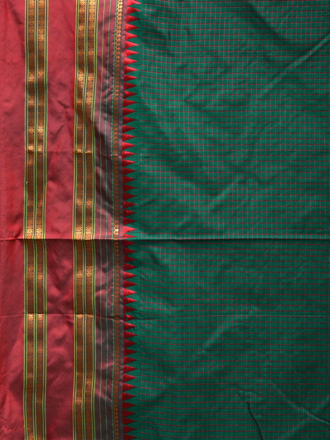 Green and Red Narayanpet Silk Handloom Plain Saree with Traditional Border Design No Blouse np0584