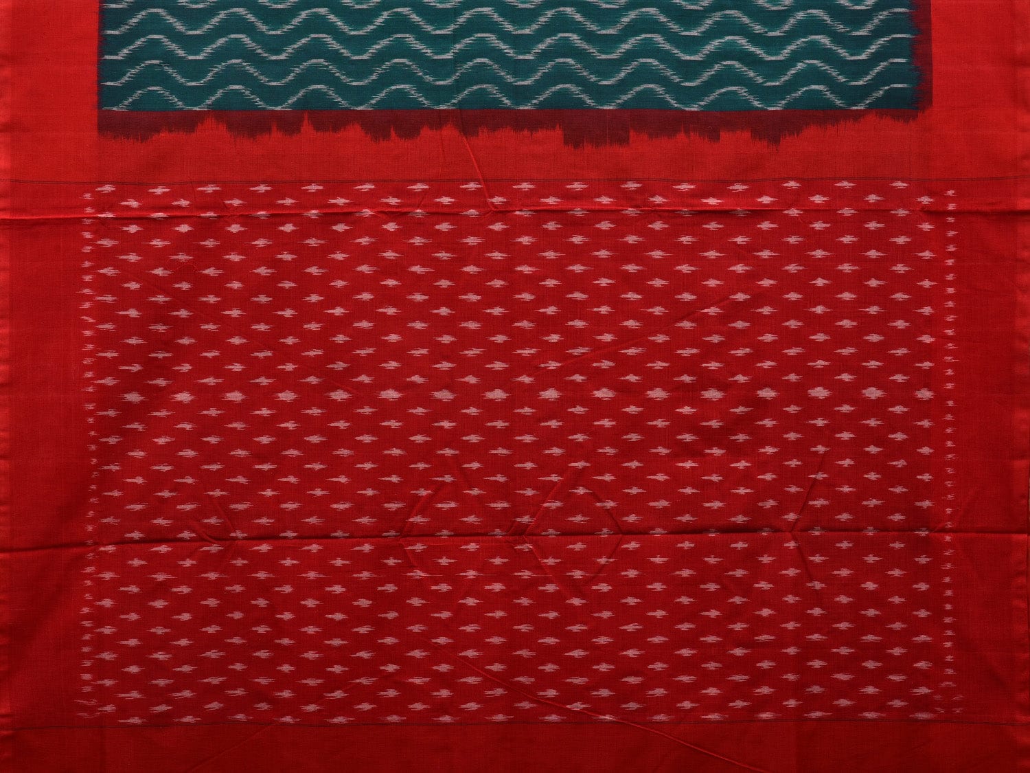 Green and Red Pochampally Ikat Cotton Handloom Saree with Waves Design i0709
