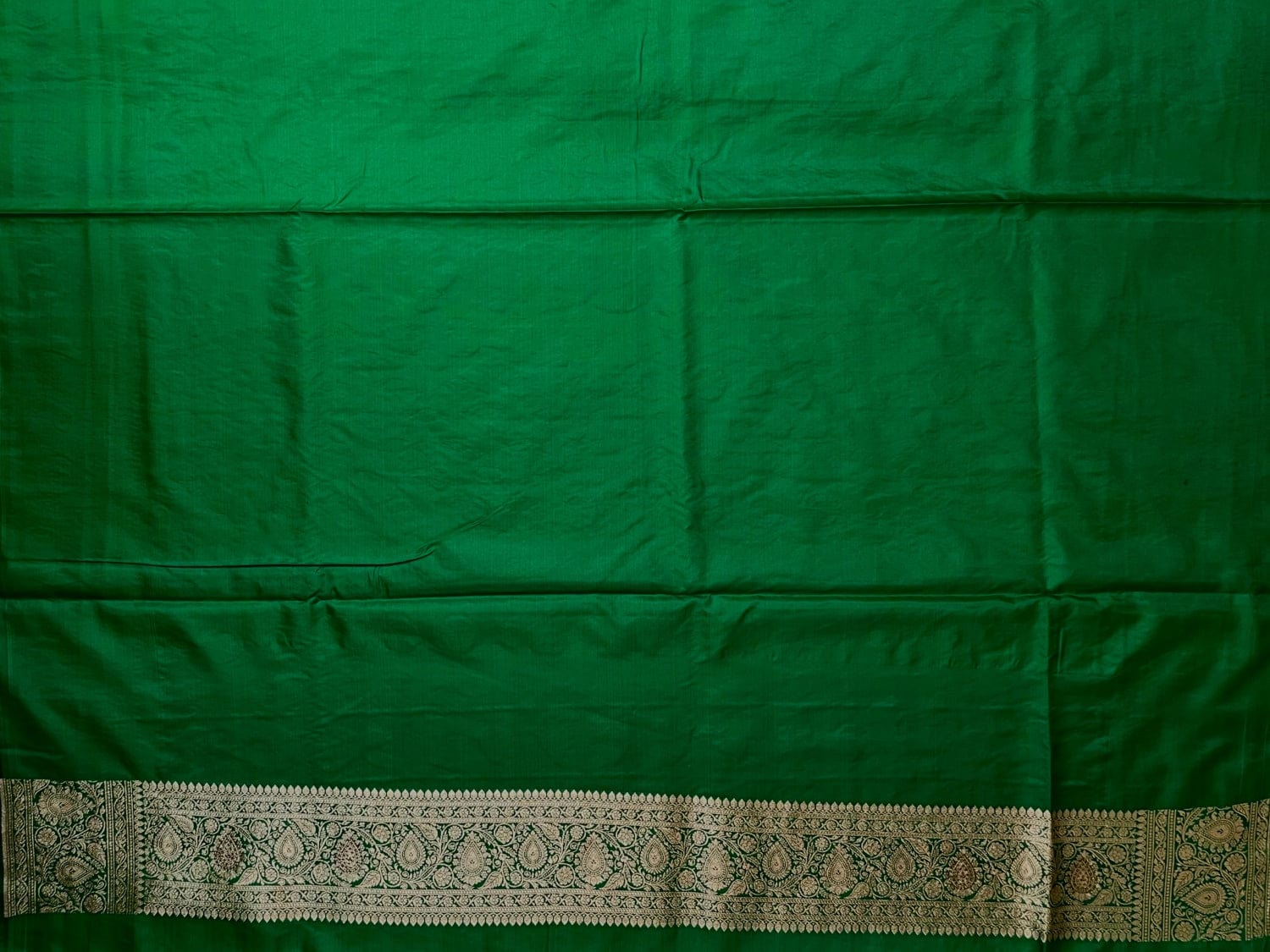 Green Banaras Katan Silk Saree with Body Butti and Stone Work Design b0383ds