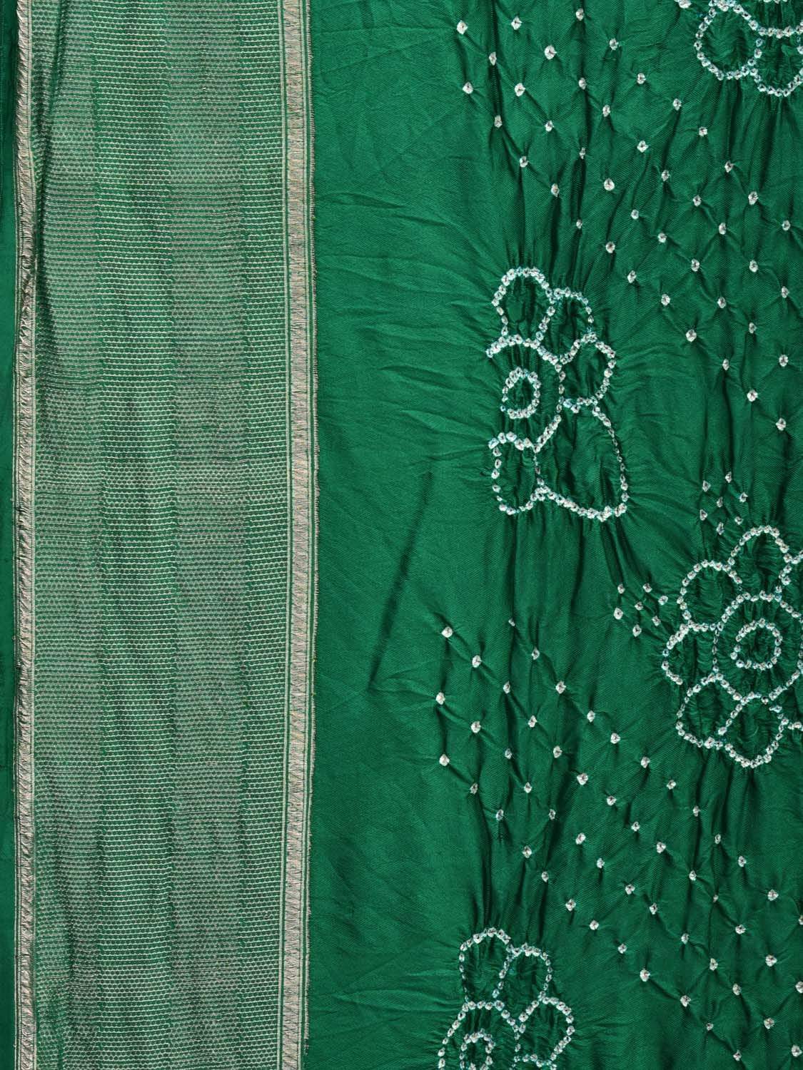 Green Bandhani Kanchipuram Silk Handloom Saree with Flowers Design bn0202