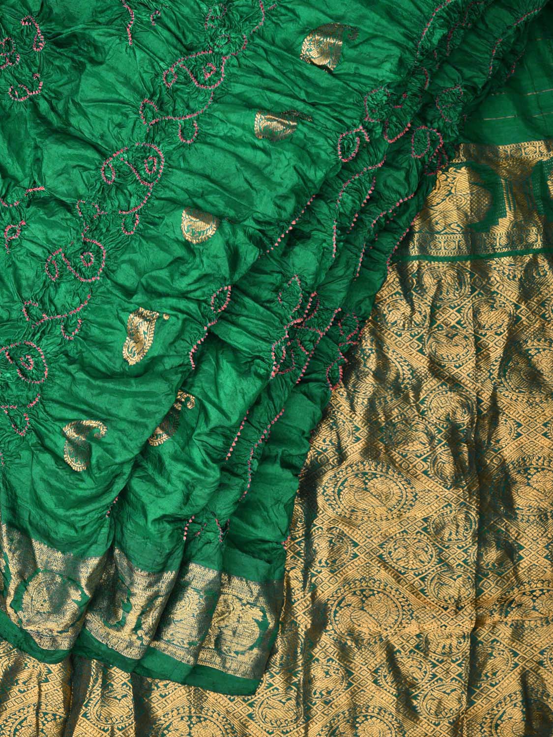 Green Bandhani Kanchipuram Silk Handloom Saree with Mango Buta Design bn0189