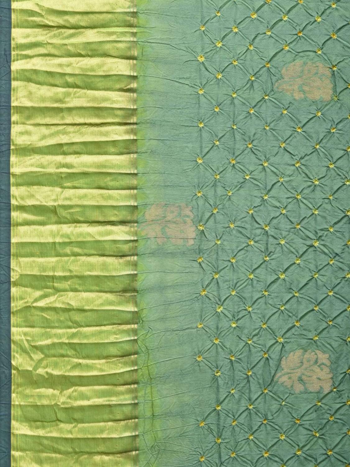 Green Bandhani Kanchipuram Silk Handloom Saree with Nilambari Buta Design bn0219
